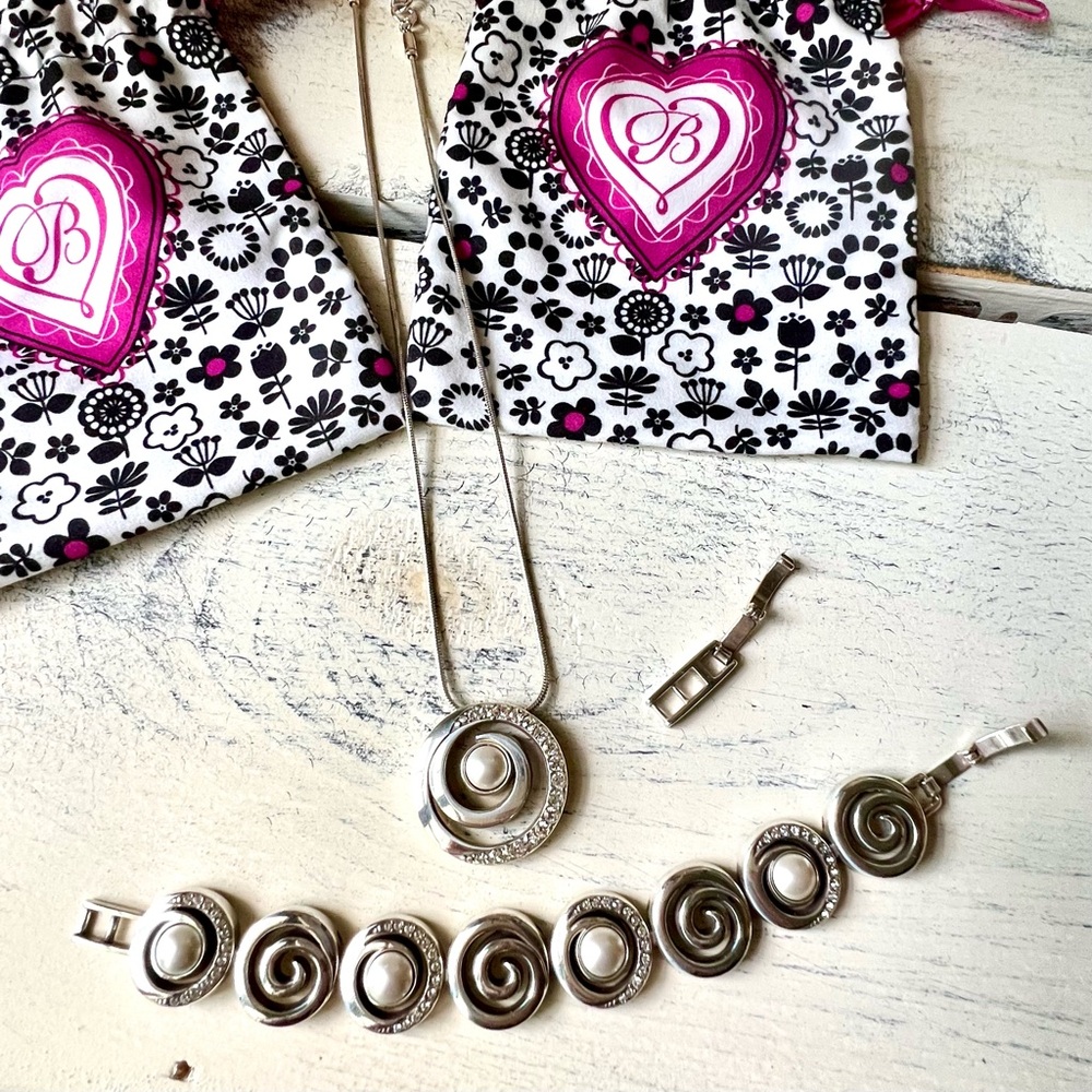 Brighton Silver and Black Necklace Elegant Jewelry